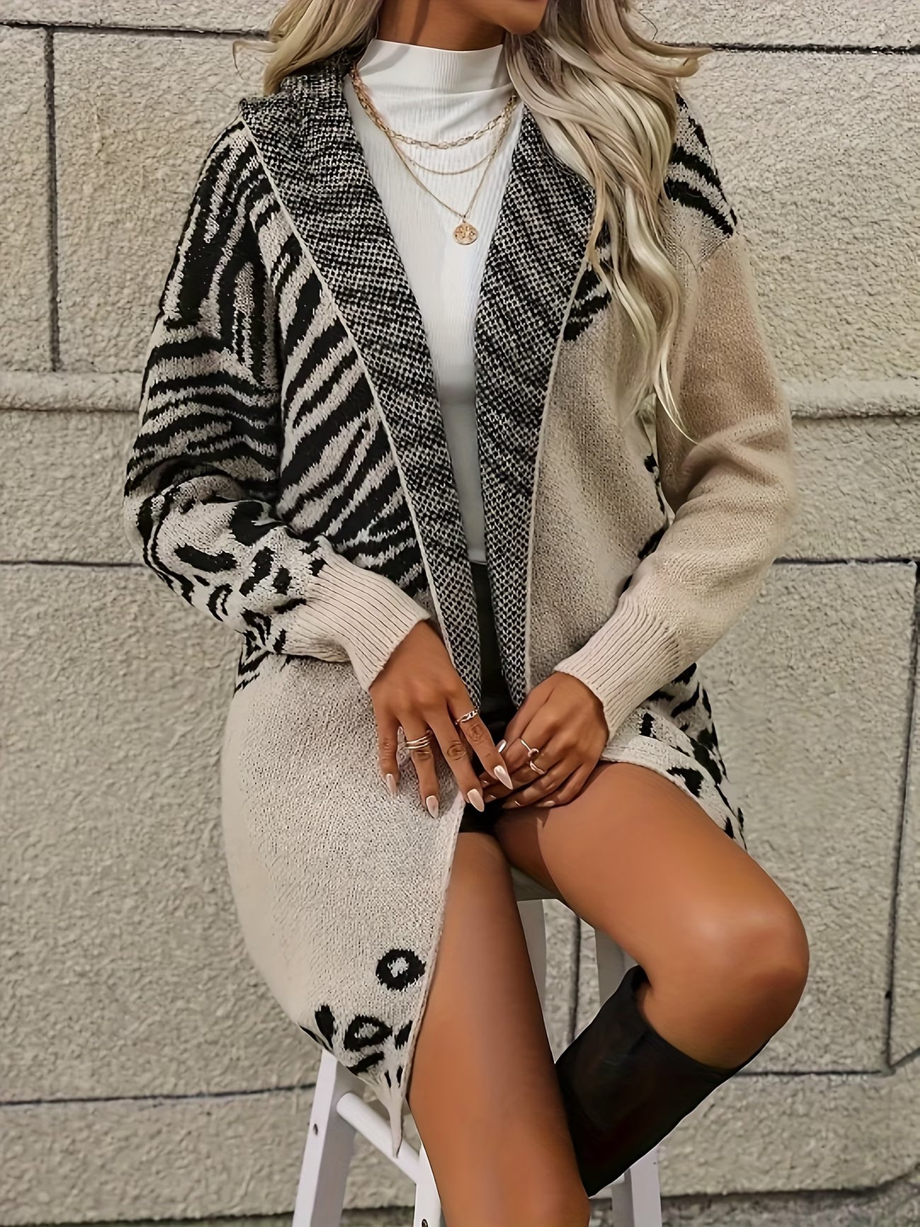 Cappotto invernale con cappuccio